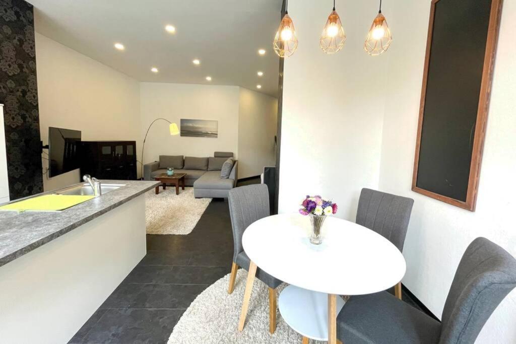 Villa Einhorn: Altstadt Loft Mit Privater Terrasse Goslar Exterior photo
